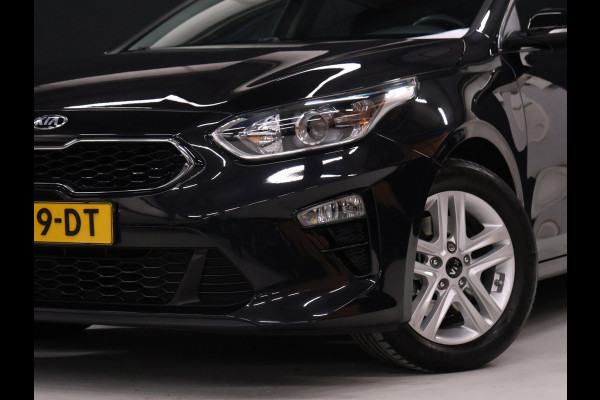 Kia Ceed 1.0 T-GDi DynamicLine [6-BAK, APPLE CARPLAY, ANDROID, CAMERA, LANE ASSIST, CRUISE, CLIMATE, NAVIGATIE, NIEUWSTAAT]