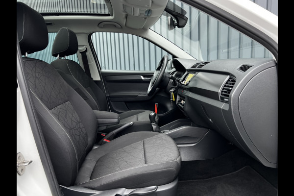 Škoda Fabia Combi 1.0 TSI 95Pk Clever | Panodak | Navi | DAB | Stoelverw. | Trekhaak | Prijs Rijklaar!!
