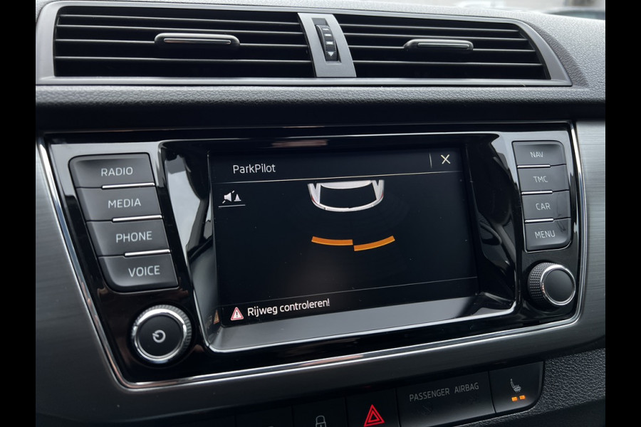 Škoda Fabia Combi 1.0 TSI 95Pk Clever | Panodak | Navi | DAB | Stoelverw. | Trekhaak | Prijs Rijklaar!!