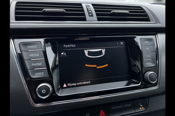 Škoda Fabia Combi 1.0 TSI 95Pk Clever | Panodak | Navi | DAB | Stoelverw. | Trekhaak | Prijs Rijklaar!!