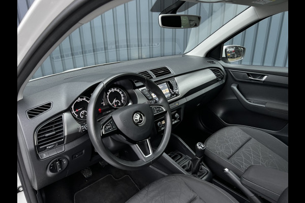Škoda Fabia Combi 1.0 TSI 95Pk Clever | Panodak | Navi | DAB | Stoelverw. | Trekhaak | Prijs Rijklaar!!