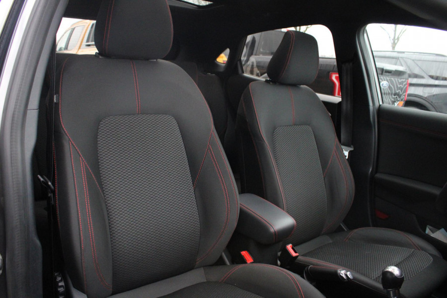 Ford Puma 1.0 EcoBoost Hybrid ST-Line X Tech-Edition | Trekhaak | Stoel + Stuurverwarming | Climate Control | Adaptive Cruise Control | Camera | Navigatie |