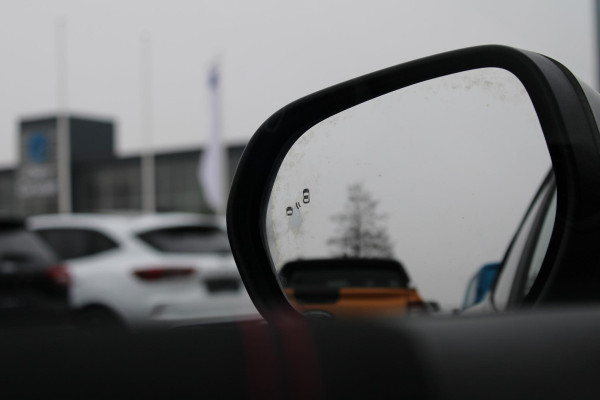 Ford Puma 1.0 EcoBoost Hybrid ST-Line X Tech-Edition | Trekhaak | Stoel + Stuurverwarming | Climate Control | Adaptive Cruise Control | Camera | Navigatie |