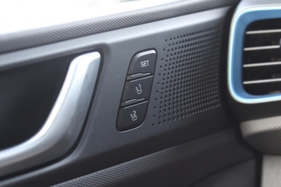 Hyundai IONIQ 1.6 GDi Premium | Stoelverwarming + Koeling | Electrische Stoelen Memory | Schuif/Kanteldak | Camera | Climate Control | Navigatie |
