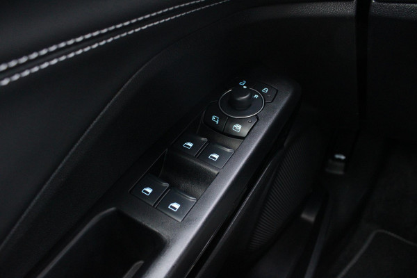 Ford Puma 1.0 EcoBoost Hybrid Titanium 125pk | NIEUWE MODEL! | Driver Assistance Pack | Matrix LED koplampen | Winterpack | Reservewiel | Comfort Pack