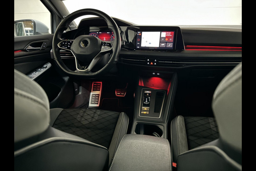 Volkswagen Golf 1.5 eTSI R-Line Pano Harman/Kardon Sfeer NAP