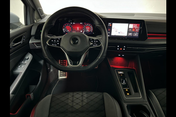 Volkswagen Golf 1.5 eTSI R-Line Pano Harman/Kardon Sfeer NAP