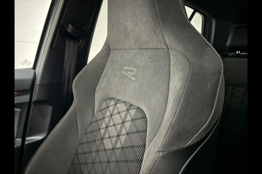 Volkswagen Golf 1.5 eTSI R-Line Pano Harman/Kardon Sfeer NAP