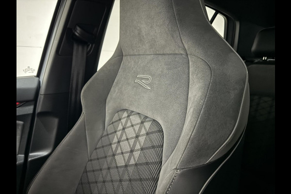 Volkswagen Golf 1.5 eTSI R-Line Pano Harman/Kardon Sfeer NAP