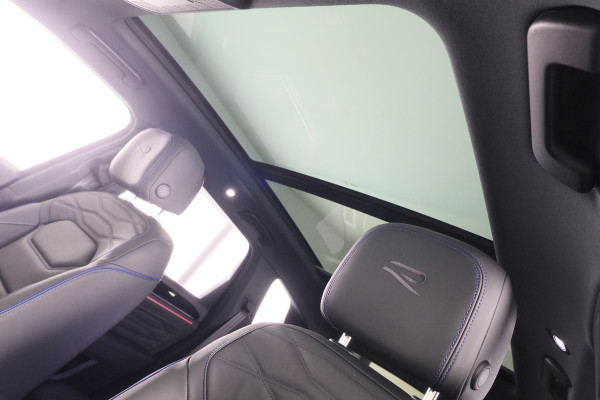 Volkswagen Touareg R 3.0 eHybid 340 kW / 462 pk SUV 8 vesn. Tiptonic Volkswagen Touareg R 3.0 TSI 340 kW / 462 pk SUV 8 vesn. Tiptronic