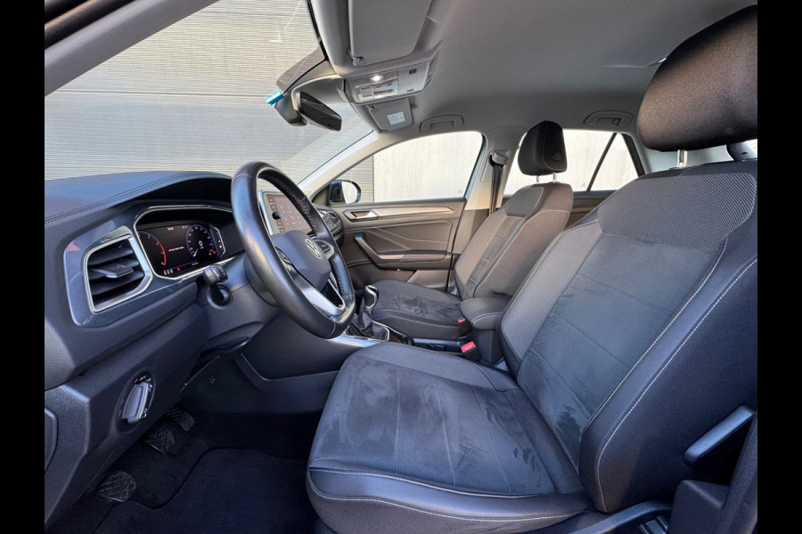 Volkswagen T-Roc 1.0 TSI Style * Matrix Led * Camera * Led * Keyless * Alcantara *