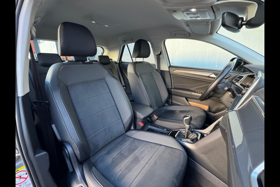 Volkswagen T-Roc 1.0 TSI Style * Matrix Led * Camera * Led * Keyless * Alcantara *