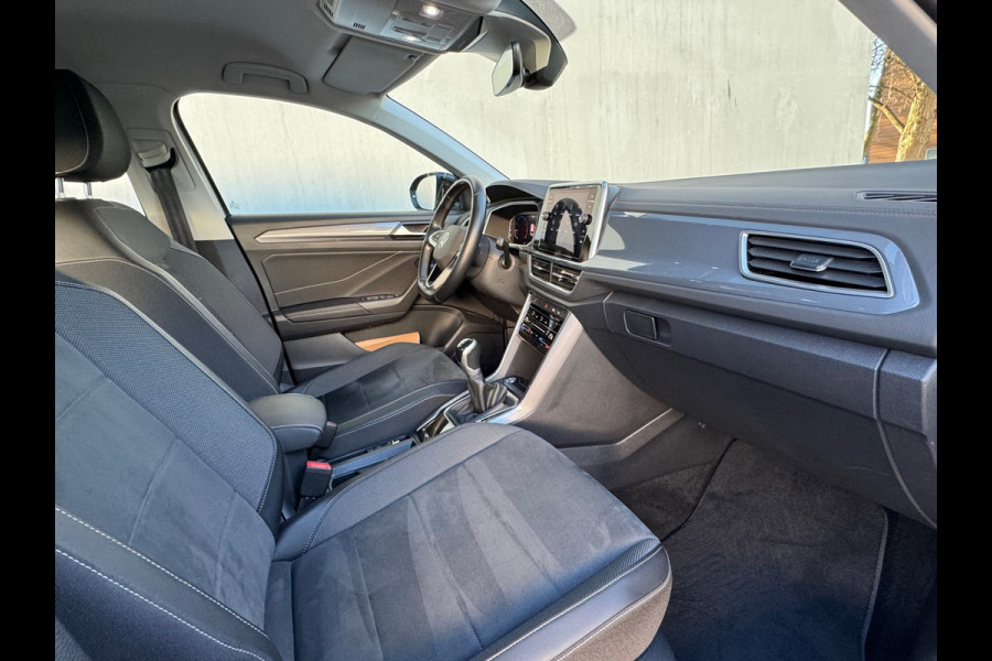 Volkswagen T-Roc 1.0 TSI Style * Matrix Led * Camera * Led * Keyless * Alcantara *