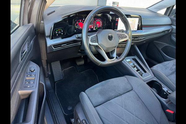 Volkswagen Golf 1.4 eHybrid Style * Camera * Side Assist * Massage * CarPlay *