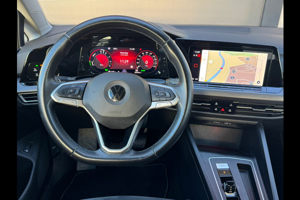 Volkswagen Golf 1.4 eHybrid Style * Camera * Side Assist * Massage * CarPlay *