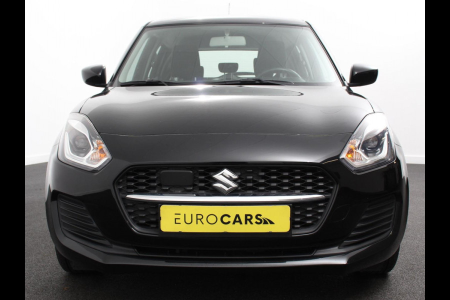 Suzuki Swift 1.2 Club Smart Hybrid | Navigatie | Apple Carplay/Android Auto | Airco | Cruise Control | Lichtmetalen velgen