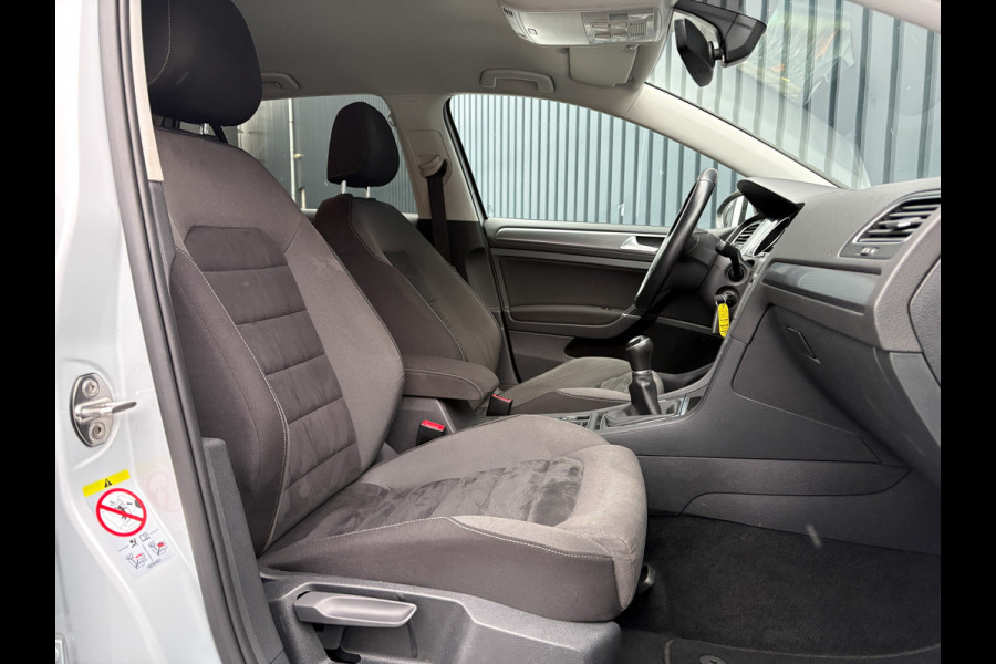 Volkswagen Golf 1.0 TSI Highline Business R | R-line | Led Koplampen | Stoelverw. | Adapt. Cr. | Prijs Rijklaar!!