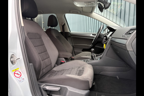 Volkswagen Golf 1.0 TSI Highline Business R | R-line | Led Koplampen | Stoelverw. | Adapt. Cr. | Prijs Rijklaar!!