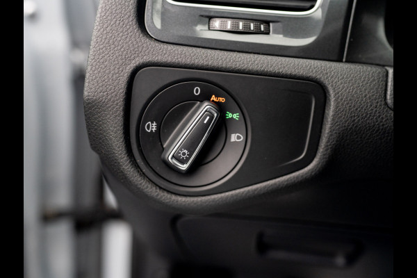 Volkswagen Golf 1.0 TSI Highline Business R | R-line | Led Koplampen | Stoelverw. | Adapt. Cr. | Prijs Rijklaar!!