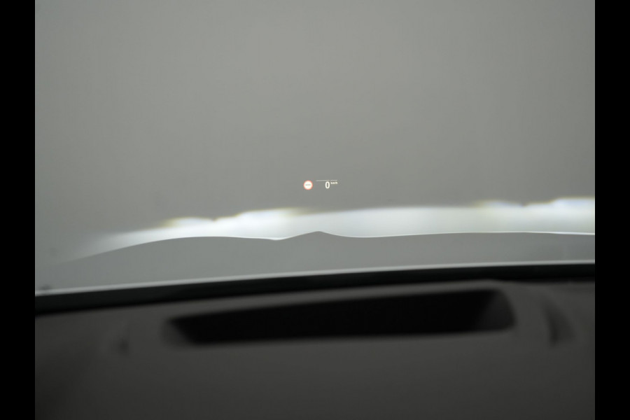 BMW X3 xDrive30e M Sport Plug In Hybrid 293pk Dealer O.H. PHEV | Trekhaak Af Fabriek | Head Up | Sportstoelen Verwarmd | Apple Carplay | Keyless | Blis | Sfeerverlichting | Virtual | Navigatie | DAB |