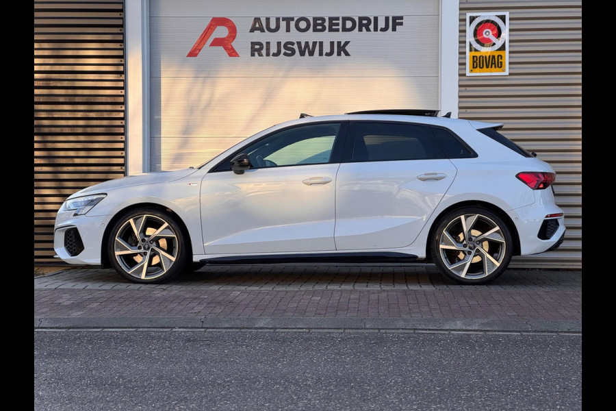 Audi A3 Sportback 35 TFSI S edition Pano/Matrix/Sfeer/AppleCar