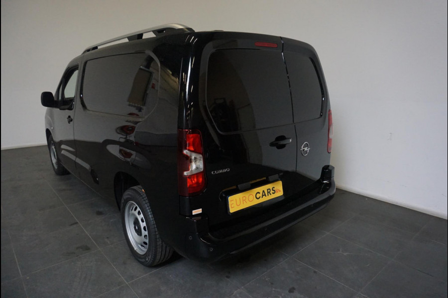 Opel Combo 1.5D L2H1 Edition Automaat 3-zits | Airco | Navigatie | Camera | Parkeer sensoren | 3-zits