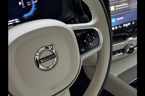 Volvo XC60 2.0 T6 350 PK CREME.LEER PHEV SCHUIFDAK AWD ULTRA BRIGHT LONG RANGE PANO HARMAN/KARDON HEADUP ELEK.KLEP phev . panorama pano