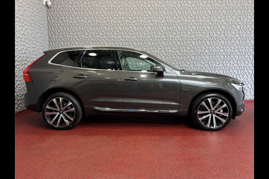 Volvo XC60 2.0 T6 350 PK CREME.LEER PHEV SCHUIFDAK AWD ULTRA BRIGHT LONG RANGE PANO HARMAN/KARDON HEADUP ELEK.KLEP phev . panorama pano