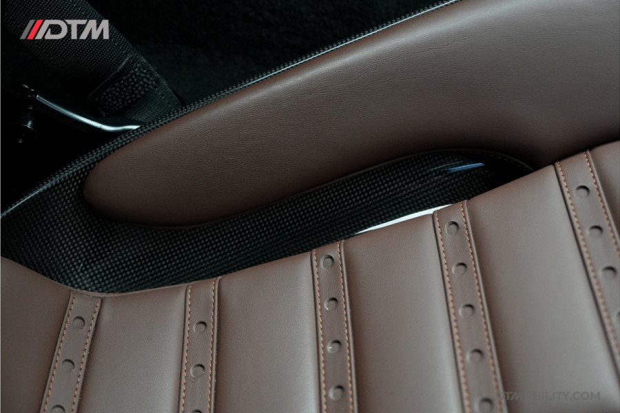 Ferrari SF90 Stradale 4.0 V8 | Assetto Fiorano | Daytona Racing seats |