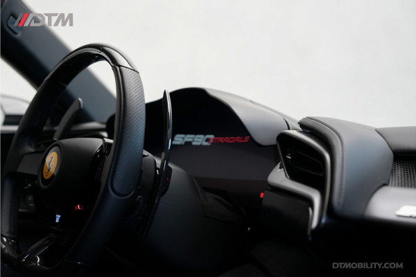 Ferrari SF90 Stradale 4.0 V8 | Assetto Fiorano | Daytona Racing seats |
