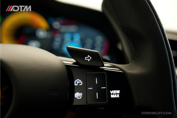 Ferrari SF90 Stradale 4.0 V8 | Assetto Fiorano | Daytona Racing seats |