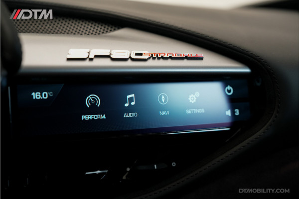 Ferrari SF90 Stradale 4.0 V8 | Assetto Fiorano | Daytona Racing seats |