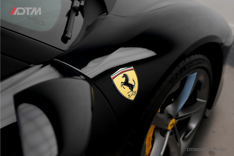 Ferrari SF90 Stradale 4.0 V8 | Assetto Fiorano | Daytona Racing seats |