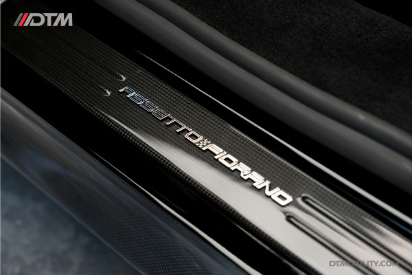 Ferrari SF90 Stradale 4.0 V8 | Assetto Fiorano | Daytona Racing seats |