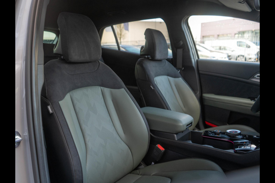 Kia Sportage 1.6 T-GDi Plug-in Hybrid AWD Dark Edition VOORRAAD VOORDEEL | SNEL LEVERBAAR |