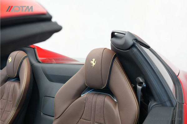 Ferrari 812 GTS 6.5 V12 HELE | Rosso Magma | Carbon | Lift | Passenger Display |