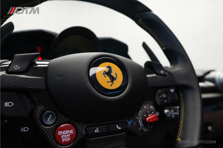 Ferrari 812 GTS 6.5 V12 HELE | Rosso Magma | Carbon | Lift | Passenger Display |