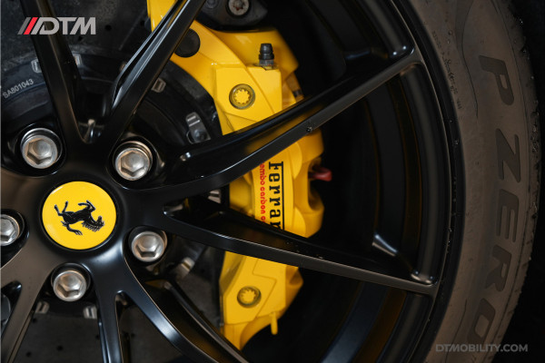 Ferrari 812 GTS 6.5 V12 HELE | Rosso Magma | Carbon | Lift | Passenger Display |