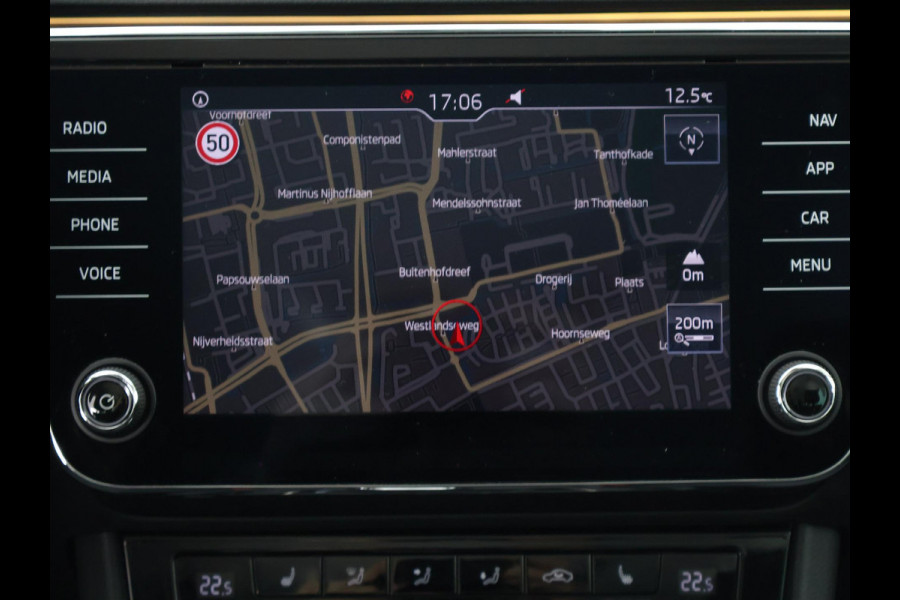 Škoda Superb Combi 1.5 TSI ACT Business Edition Automaat | Navigatie | Stoelverwarming | Camera |