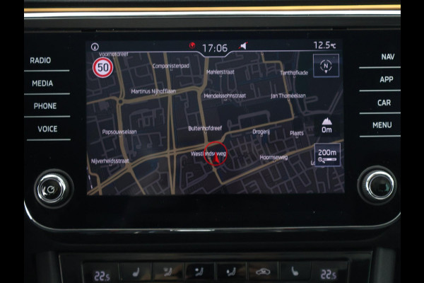 Škoda Superb Combi 1.5 TSI ACT Business Edition Automaat | Navigatie | Stoelverwarming | Camera |