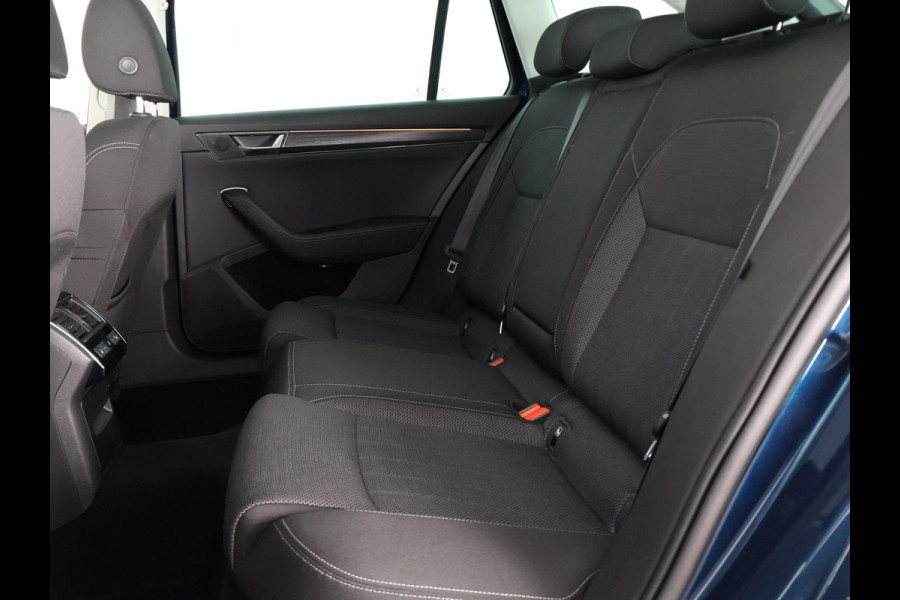 Škoda Superb Combi 1.5 TSI ACT Business Edition Automaat | Navigatie | Stoelverwarming | Camera |