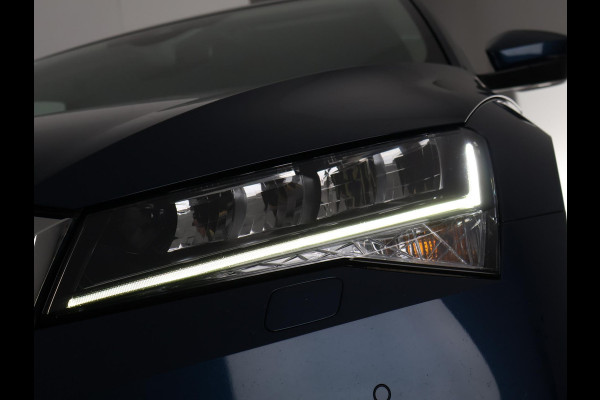 Škoda Superb Combi 1.5 TSI ACT Business Edition Automaat | Navigatie | Stoelverwarming | Camera |