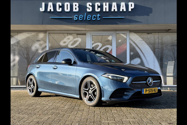Mercedes-Benz A-Klasse 180 Business Solution Automaat / AMG styling / 18"LM / LED / Navi / Camera