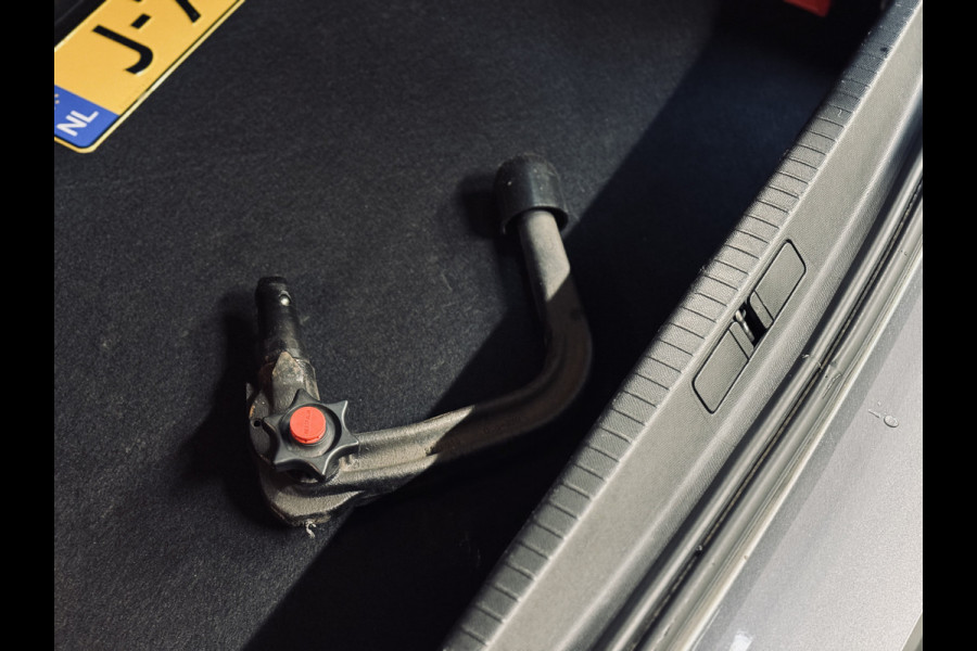 Opel Corsa 1.2 Elegance | NAP | Camera | Stoel/Stuurverw.