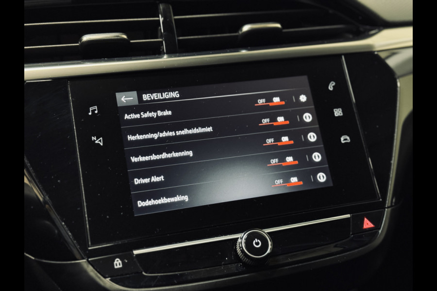 Opel Corsa 1.2 Elegance | NAP | Camera | Stoel/Stuurverw.