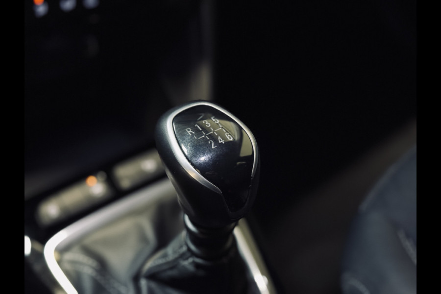 Opel Corsa 1.2 Elegance | NAP | Camera | Stoel/Stuurverw.