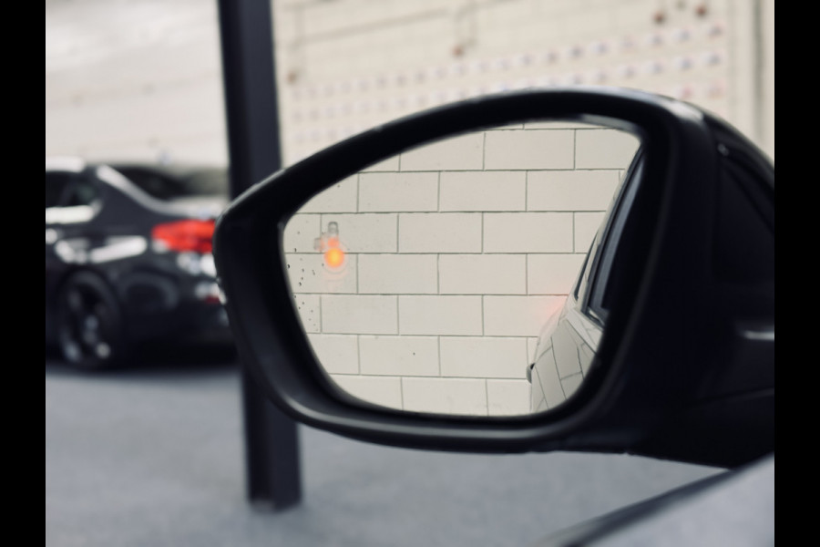 Opel Corsa 1.2 Elegance | NAP | Camera | Stoel/Stuurverw.