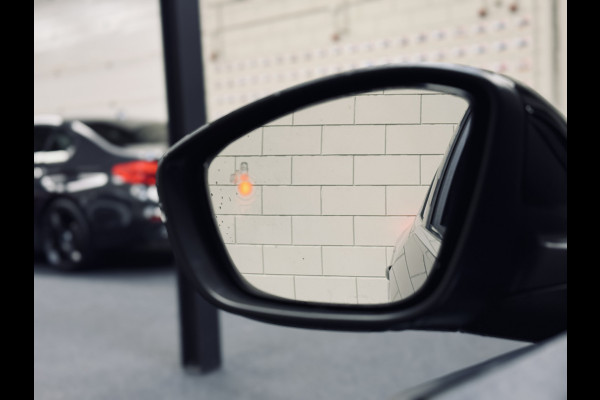 Opel Corsa 1.2 Elegance | NAP | Camera | Stoel/Stuurverw.