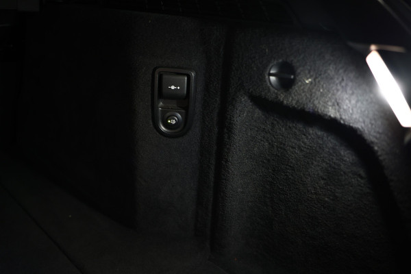 BMW 5 Serie Touring 530i xDrive M-Sport PANO HUD ACC CAM AMBIENT TRKH '21