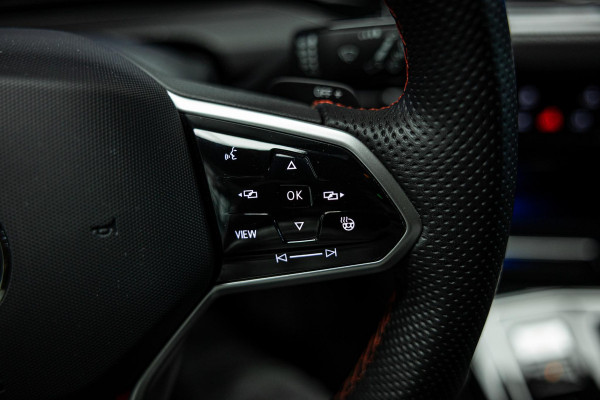 Volkswagen Golf 2.0 TSI GTI Clubsport | Harman\Kardon | Pano | Akrapovic |